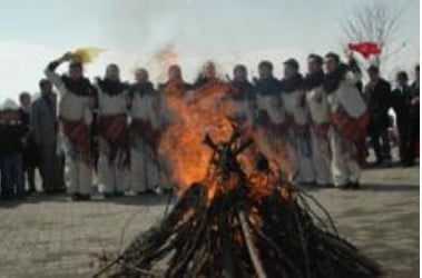 Nevruz Kültür Merkezi`nde kutlandı