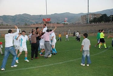 Şampiyon Hasköy Belediyespor oldu