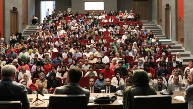 Muş Alparslan Üniversitesi Öykü Günleri: Edebiyatseverlerin İlgi Odağı