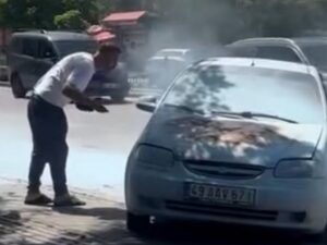 İstasyon Caddesi’nde otomobil yangını paniğe neden oldu