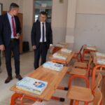 Bir milyondan fazla kitap sıralarda hazır bekliyor.