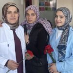 Öğretmenlere Silah Değil, Çikolata Layık